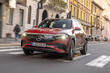 Mercedes-Benz EQB: елегантний електричний кросовер фото 3