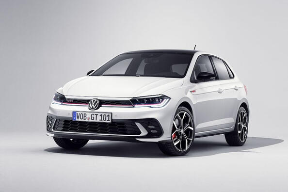 Volkswagen Polo GTI: стрімкість та стиль у компактному вигляді Фото 3