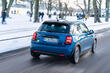 Огляд компактного електричного хетчбека MINI Hatchback Electric фото 4