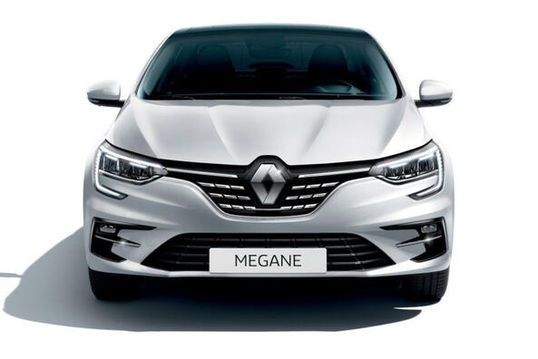 Огляд оновленого Renault Megane Sedan четвертого втілення Фото 3
