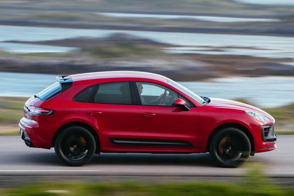 Оновлений повнопривідний кросовер Porsche Macan