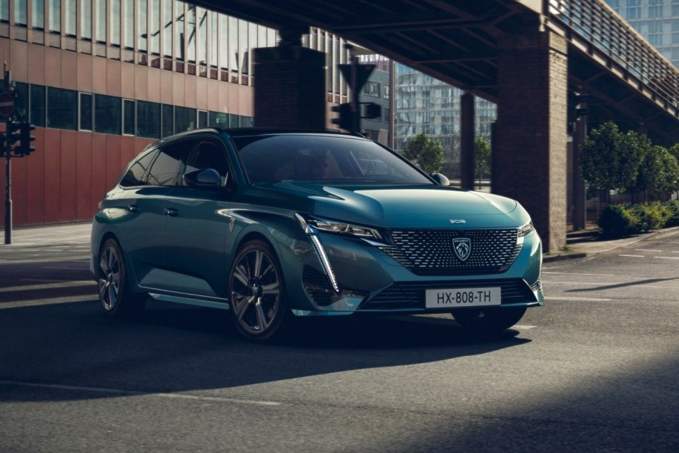 Огляд третього покоління універсала Peugeot 308 SW