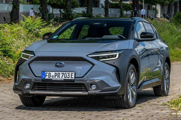 Повнопривідний електричний кросовер Subaru Solterra