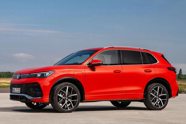 Огляд нового покоління кросовера Volkswagen Tiguan Фото 2