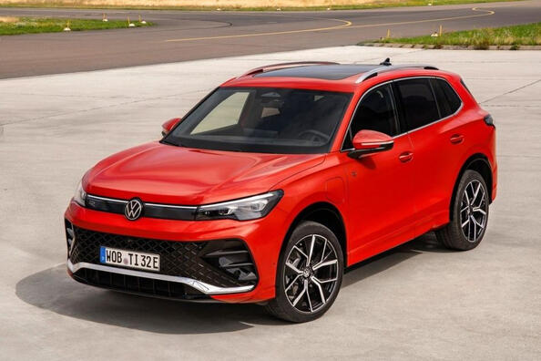 Огляд нового покоління кросовера Volkswagen Tiguan Фото 1