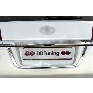 Планка над номером OEM (2016+) Toyota Land Cruiser 200 2007-2021 рр. фото 3