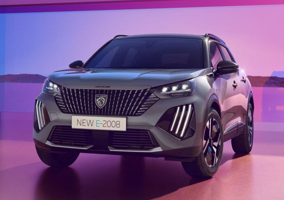 Peugeot e-2008: огляд оновленого компактного електромобіля