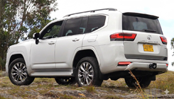 Toyota Land Cruiser 300 2021- рр. Задні габарити (LED) фото 2