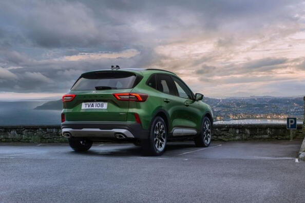Ford Kuga 2024 року: оновлений дизайн та технології Фото 4