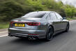 Оновлений спортивний седан Audi S8 фото 4