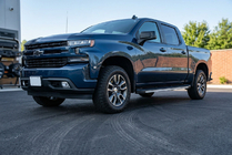 Chevrolet Silverado 2019- рр. Бокові пороги Maya V1 (2 шт., алюміній) фото 1