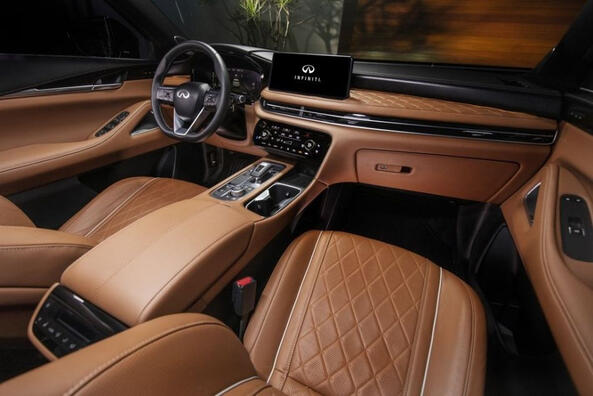 Infiniti QX60: Розкіш і практичність в одному авто Фото 6