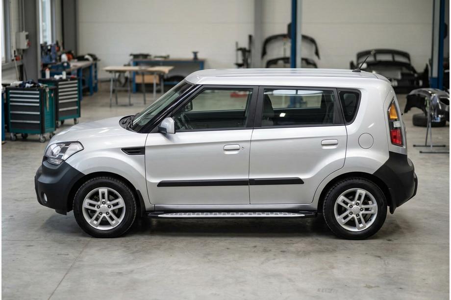 Kia Soul I 2008-2013 рр. Бокові пороги Shining V1 (2 шт., Алюміній) Фото 1