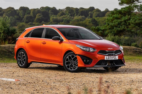 Огляд оновленого хетчбека KIA Ceed Фото 3