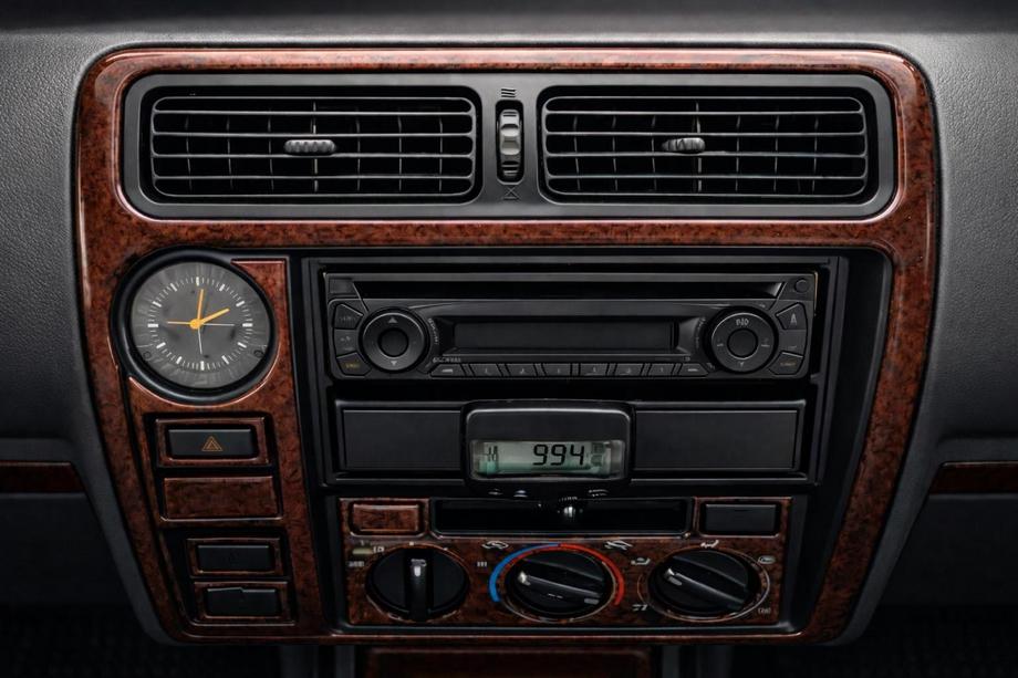 Toyota Land Cruiser 90 Prado 1996-2002 рр. Накладки на панель V2 Image