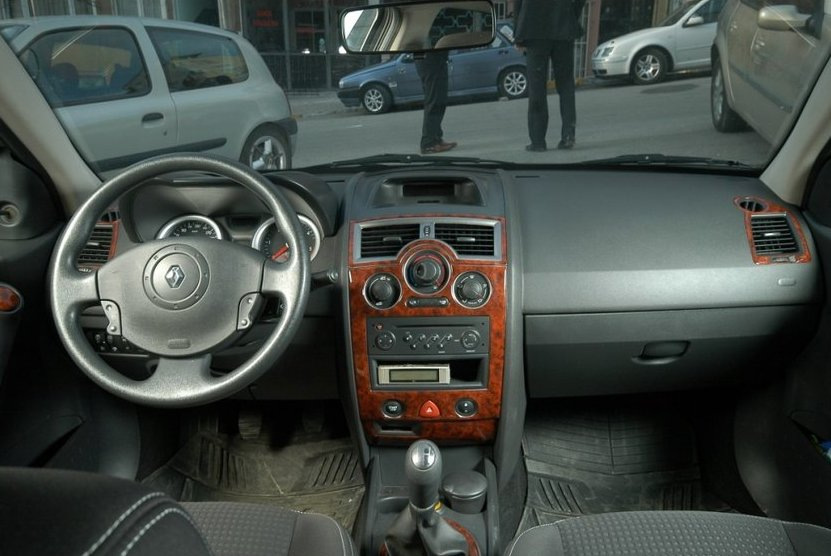 Оновлюємо торпеду автомобіля: використання накладок на панель
