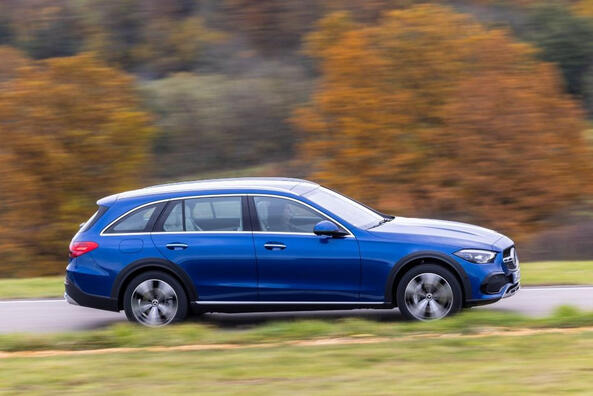 Mercedes-Benz C-Class All-Terrain: огляд універсала підвищеної прохідності Фото 4