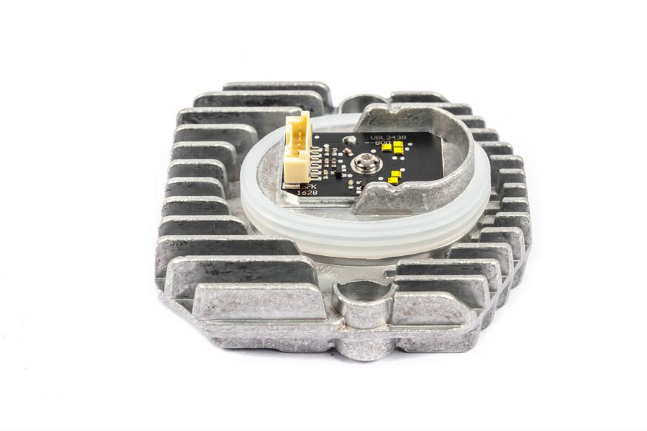 BMW 5 серія G30/G31 2017-2023 рр. Led-модуль у фару 63117214940 (1 шт, правий) Image