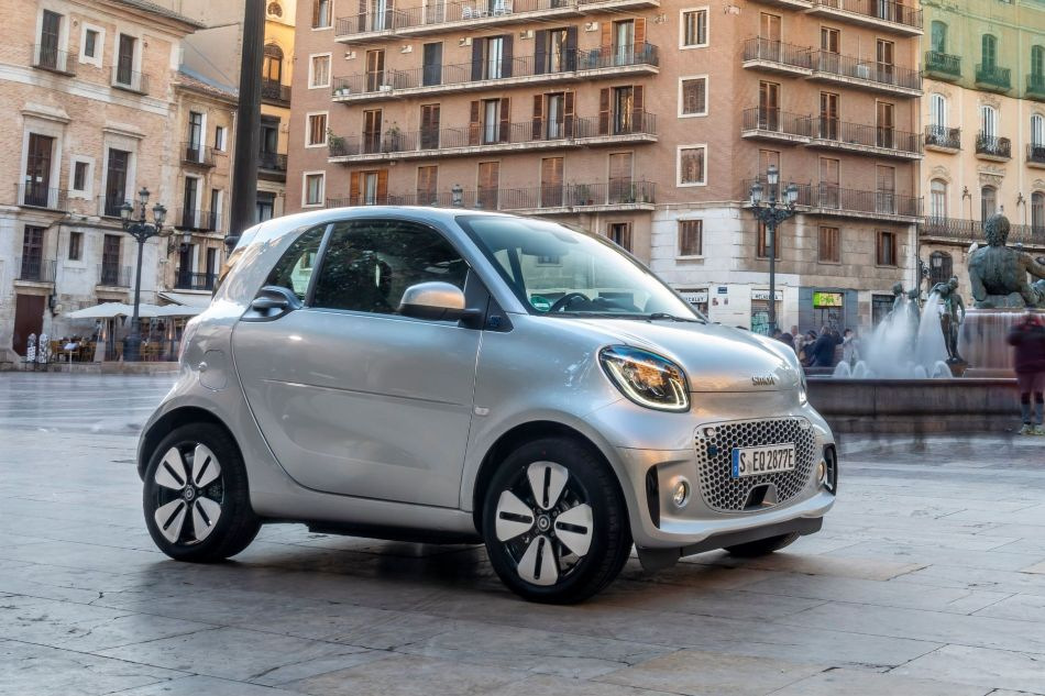 Smart EQ fortwo: стильний електромобіль для міста