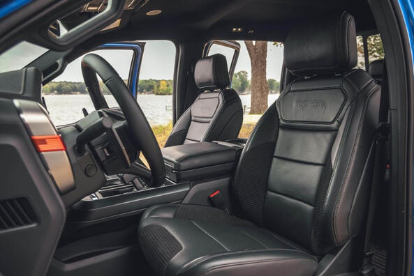Ford F-150 Raptor: пікап, який підкорює бездоріжжя Фото 8
