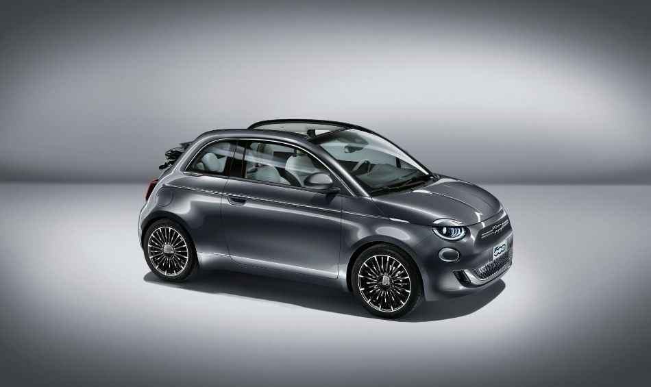 Fiat 500e Cabrio: стильний електрокабріолет для міста