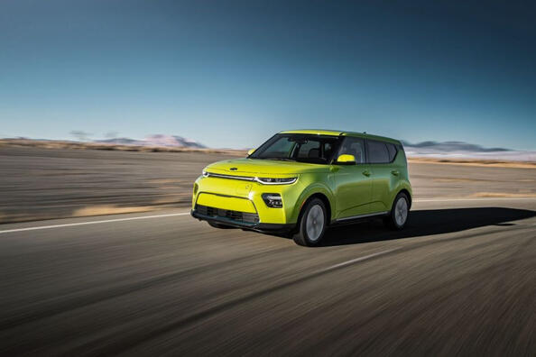 KIA Soul EV: стильний та практичний електромобіль Фото 2