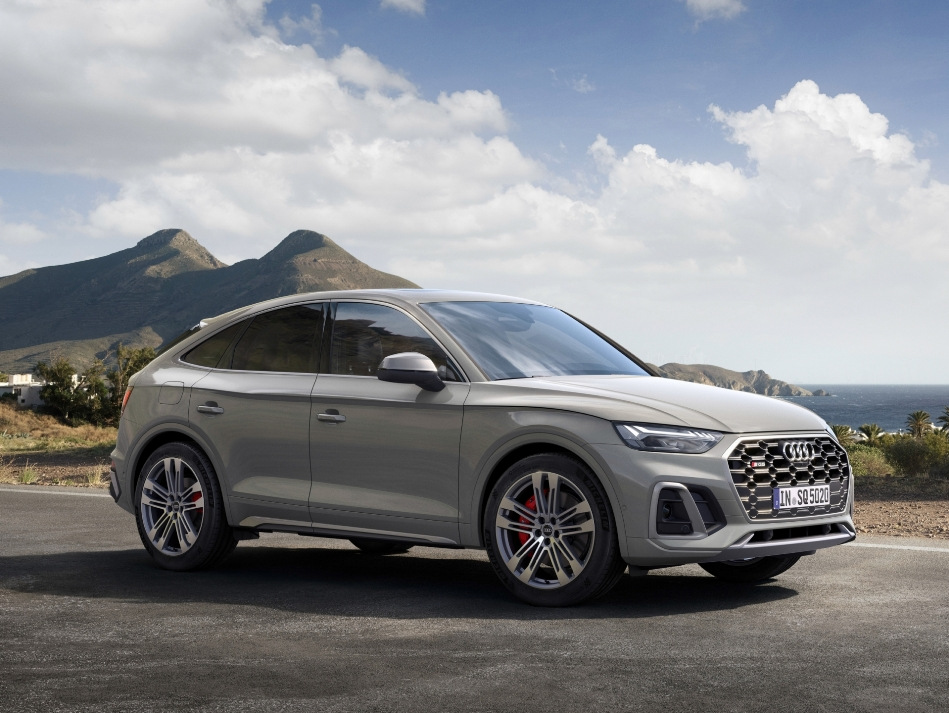 Огляд Audi SQ5 Sportback: стильний кросовер із потужним характером
