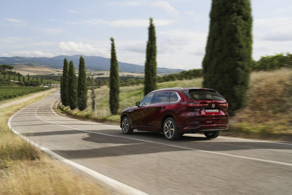 Mazda CX-80: огляд японського преміального кросовера 2024 року Фото 3