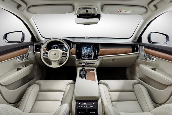 Огляд оновленого преміального седана Volvo S90 Фото 5