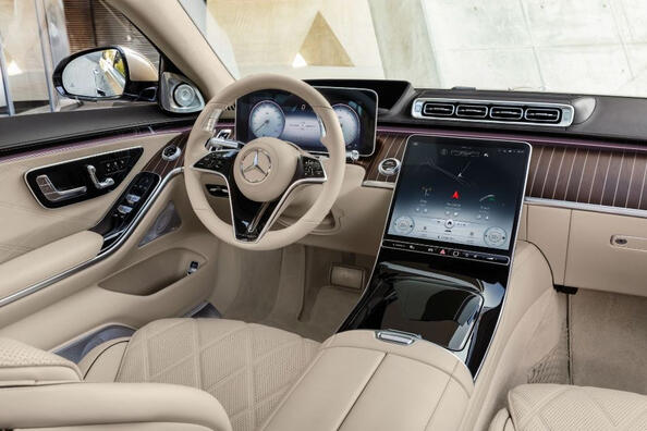 Mercedes-Maybach S-Class II покоління: огляд розкішного седана Фото 6
