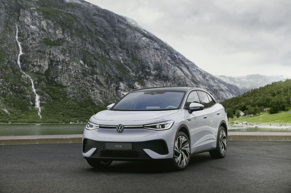 Volkswagen ID.5: огляд електричного крос-купе
