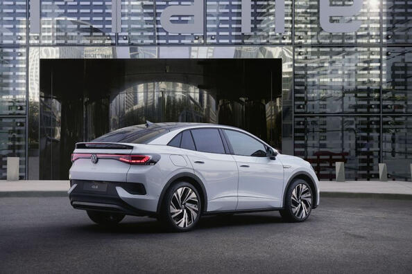 Volkswagen ID.5: огляд електричного крос-купе Фото 3