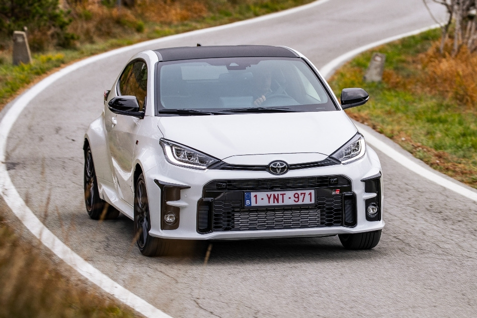 Toyota GR Yaris: огляд зарядженого хот-хетча