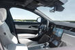 Преміальний седан Jaguar XF: розкіш в деталях фото 6