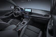 Огляд стильного ліфтбека Hyundai i30 Fastback фото 4