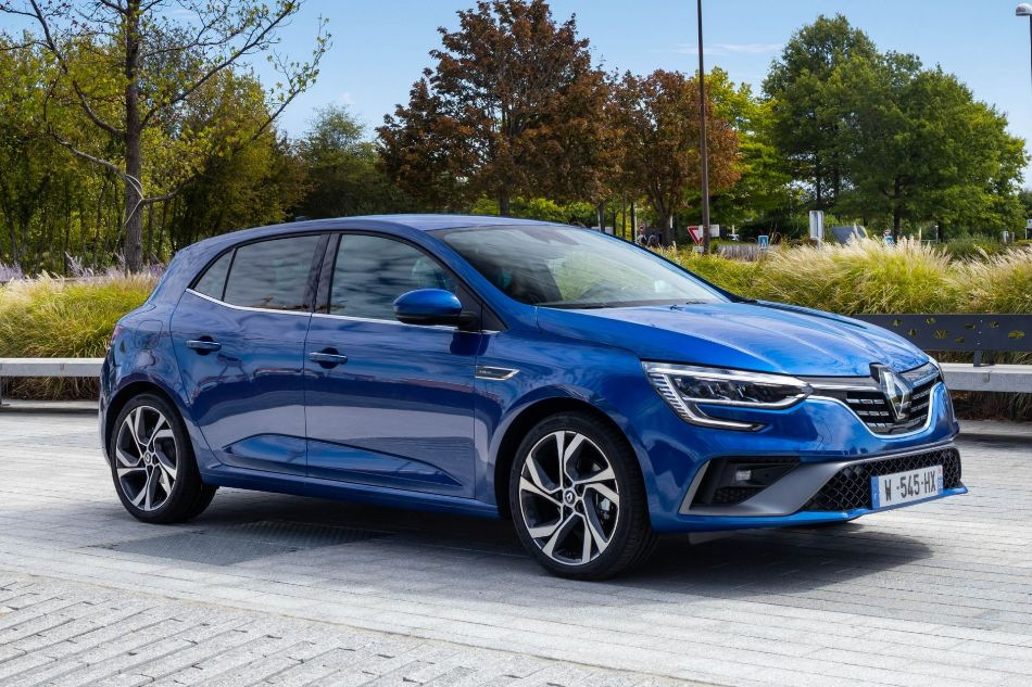 Renault Megane Hatchback: французький шарм з новими технологіями