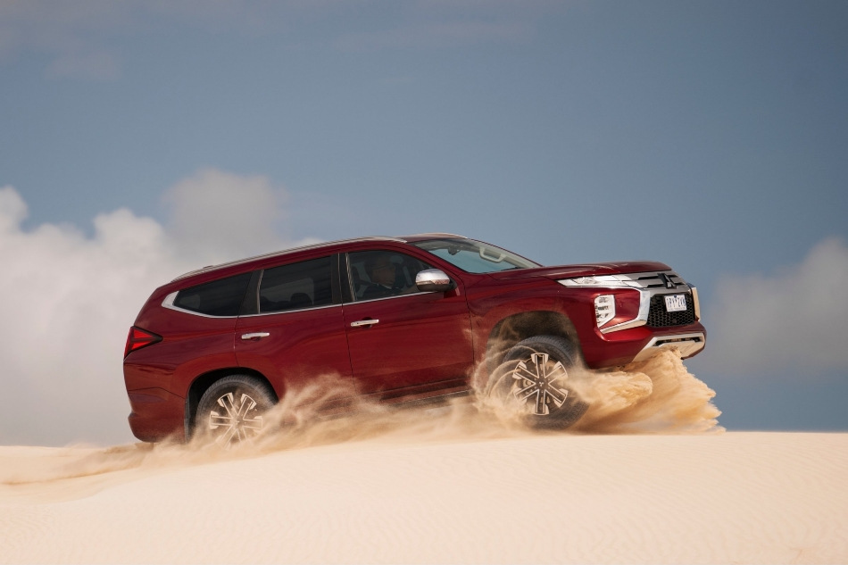 Mitsubishi Pajero Sport: оновлений воїн бездоріжжя