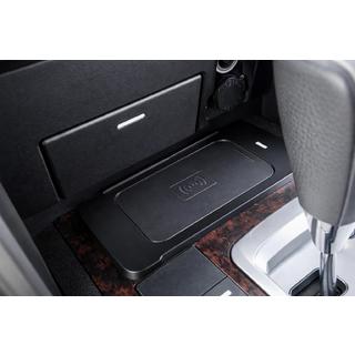 Комплект бездротової зарядки телефону (2007-2015) Toyota Land Cruiser 200 2007-2021 рр. фото 1