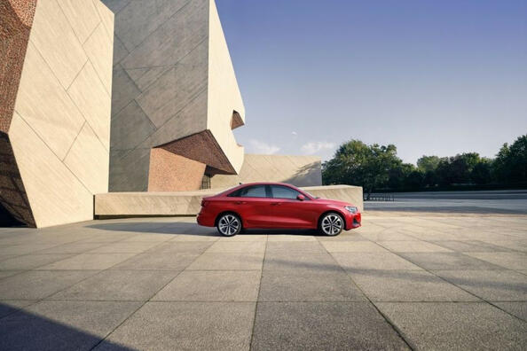Оновлений Audi A3 Sedan 2024: еволюція стилю та технологій Фото 4