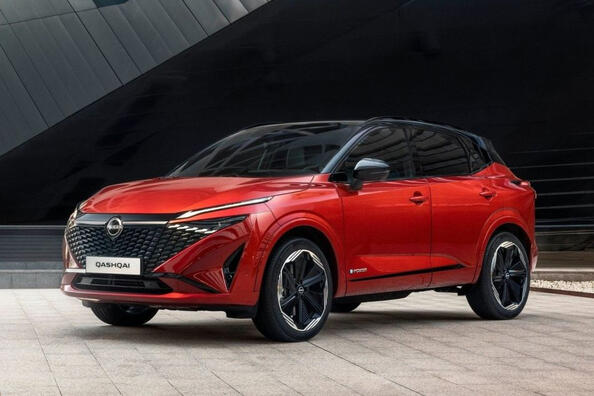 Огляд Nissan Qashqai 2024: оновлений кросовер для міста та подорожей Фото 3