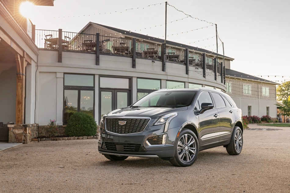 Огляд Cadillac XT5: розкішний крос середніх розмірів