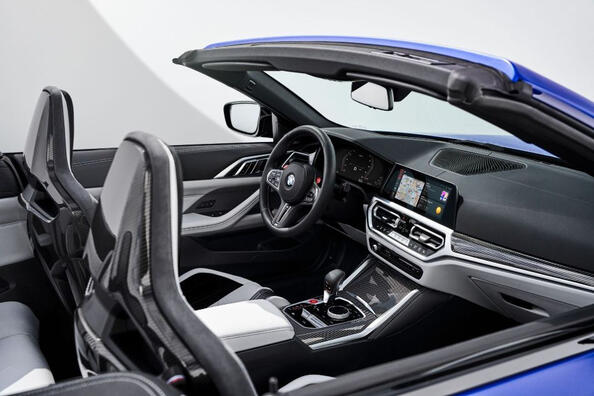 Огляд BMW M4 Competition Cabrio: динаміка і розкіш просто неба Фото 6