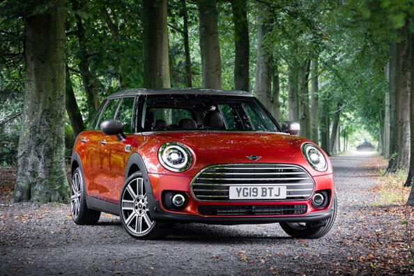 Огляд оновленого MINI Clubman: більше стилю та комфорту Фото 3