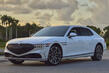 Огляд другого покоління люксового седана Genesis G90 фото 1