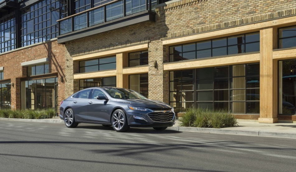Chevrolet Malibu: седан для повсякденного життя
