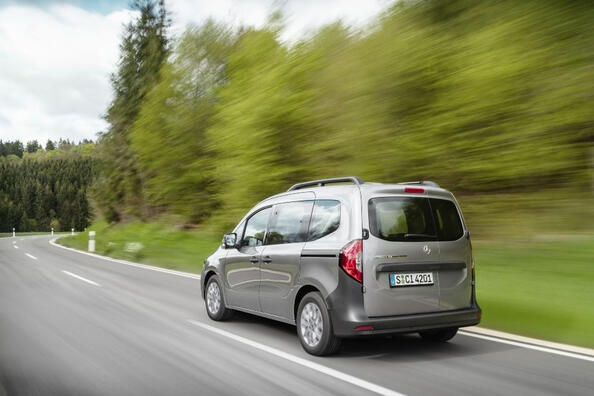 Mercedes-Benz Citan Combi: практичний і комфортний компактвен Фото 4