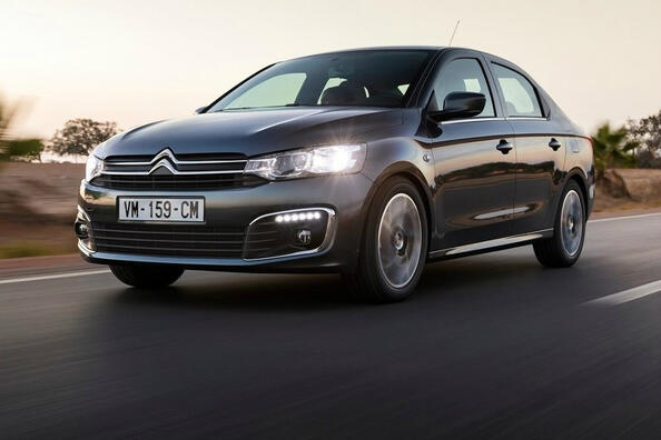 Огляд рестайлінгової версії седана Citroen C-Elysee