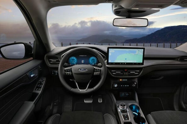 Ford Kuga 2024: оновлений кросовер із новими можливостями Фото 5