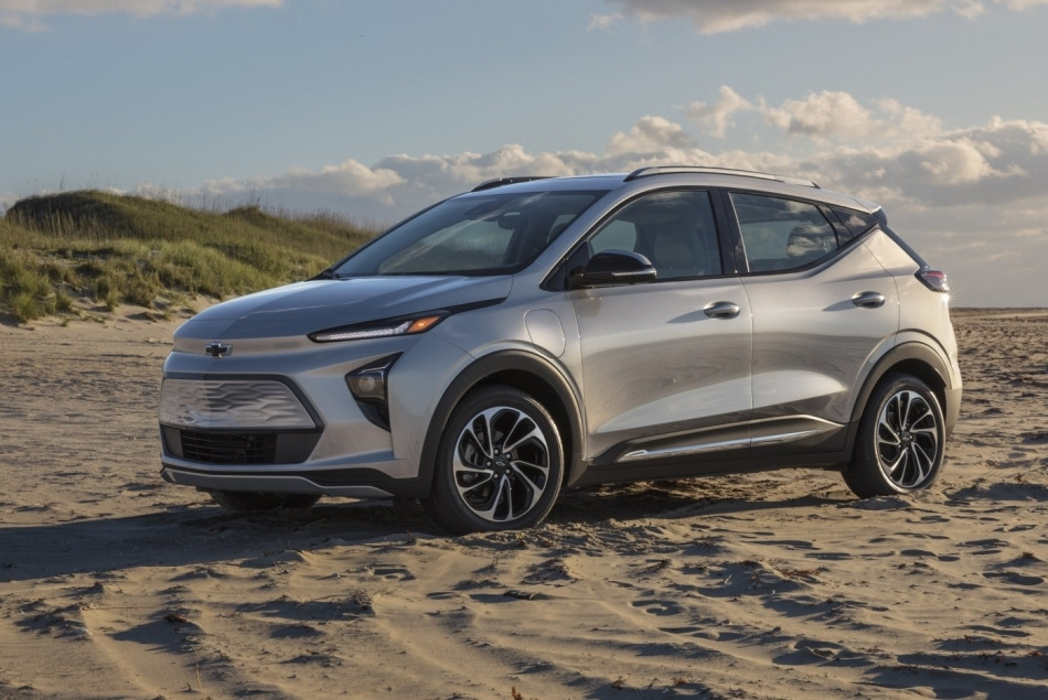 Chevrolet Bolt EUV: електричний компакт-крос із запасом ходу до 400 км