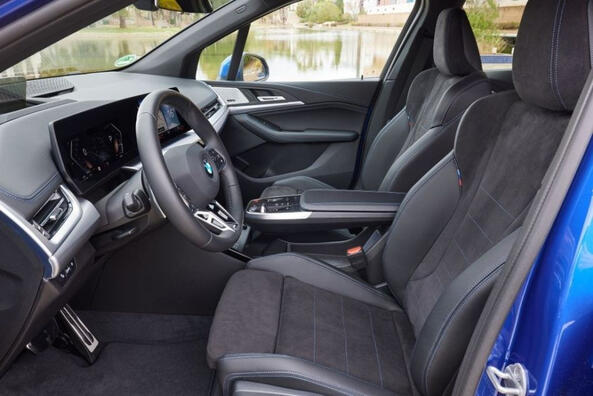 Огляд другого покоління компактвена BMW 2 Series Active Tourer Фото 6